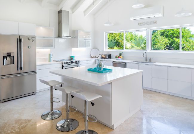 House in Long Bay - 3 Bedroom Villa Close to Long Bay Beach - Hampshire House House in Long Bay - 3 Bedroom Villa Close to Long Bay Beach - Hampshire House