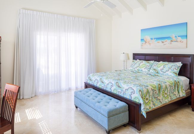 House in Long Bay - 3 Bedroom Villa Close to Long Bay Beach - Hampshire House House in Long Bay - 3 Bedroom Villa Close to Long Bay Beach - Hampshire House