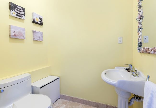 House in Long Bay - 3 Bedroom Villa Close to Long Bay Beach - Hampshire House House in Long Bay - 3 Bedroom Villa Close to Long Bay Beach - Hampshire House