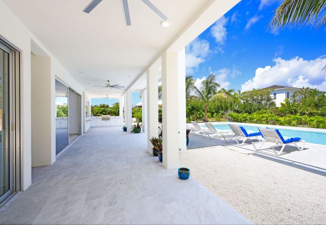 House in Grace Bay - Grace Bay, New 5 Bedroom Villa - Pure Water Villa