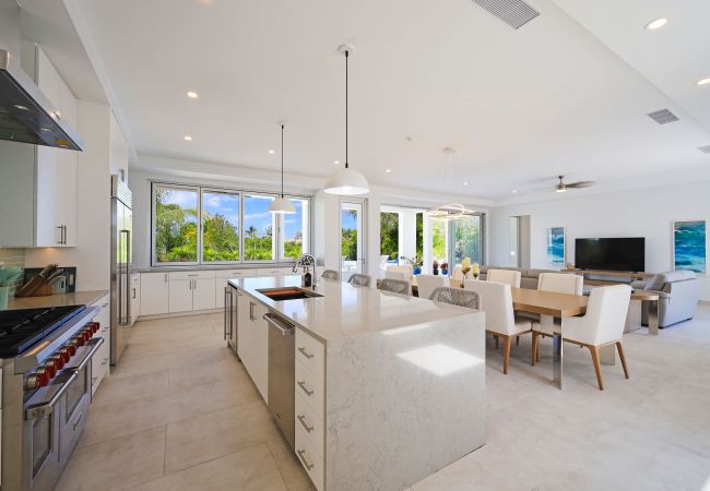 House in Grace Bay - Grace Bay, New 5 Bedroom Villa - Pure Water Villa House in Grace Bay - Grace Bay, New 5 Bedroom Villa - Pure Water Villa
