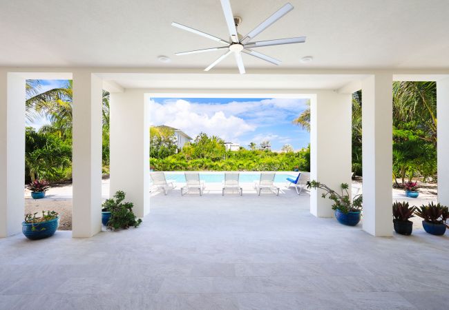 House in Grace Bay - Grace Bay, New 5 Bedroom Villa - Pure Water Villa House in Grace Bay - Grace Bay, New 5 Bedroom Villa - Pure Water Villa