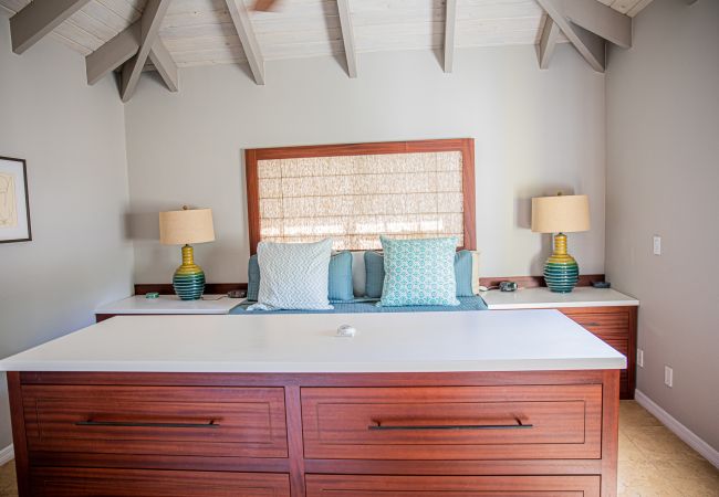 House in Grace Bay - Starfish House - The Perfect Golf & Beach Getaway in Grace Bay House in Grace Bay - Starfish House - The Perfect Golf & Beach Getaway in Grace Bay