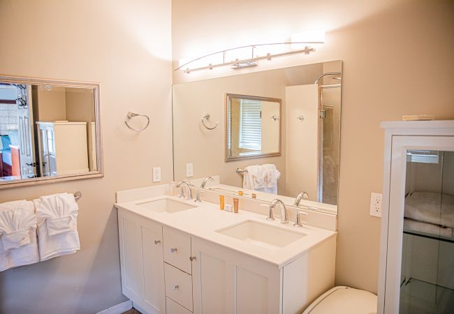 House in Grace Bay - Starfish House - The Perfect Golf & Beach Getaway in Grace Bay House in Grace Bay - Starfish House - The Perfect Golf & Beach Getaway in Grace Bay