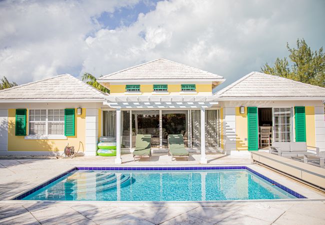 House in Grace Bay - Starfish House - The Perfect Golf & Beach Getaway in Grace Bay House in Grace Bay - Starfish House - The Perfect Golf & Beach Getaway in Grace Bay