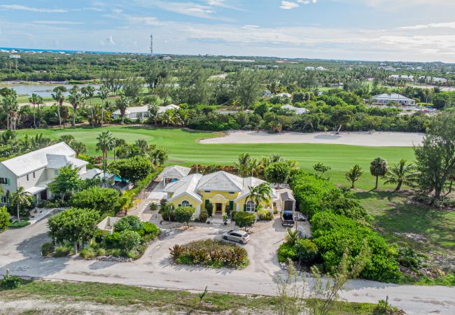 House in Grace Bay - Starfish House - The Perfect Golf & Beach Getaway in Grace Bay House in Grace Bay - Starfish House - The Perfect Golf & Beach Getaway in Grace Bay