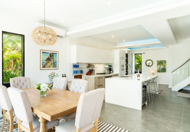 House in Grace Bay - Villa Calico, Pet-Friendly, 3 Bedroom, Grace Bay, Providenciales, Turks & Caicos House in Grace Bay - Villa Calico, Pet-Friendly, 3 Bedroom, Grace Bay, Providenciales, Turks & Caicos
