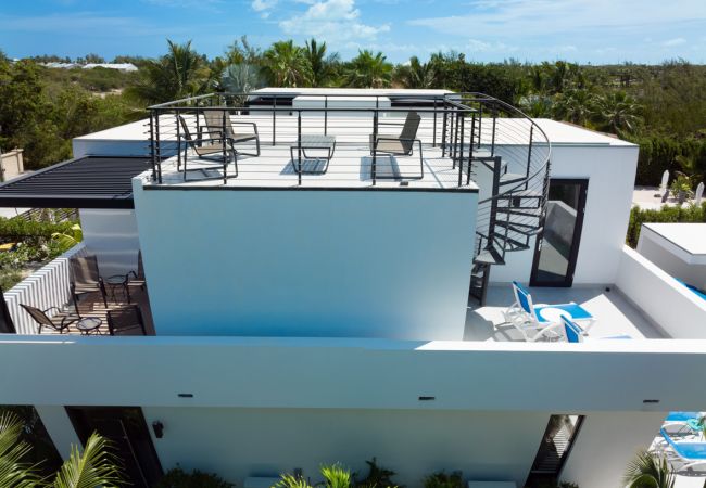 House in Grace Bay - Villa Calico, Pet-Friendly, 3 Bedroom, Grace Bay, Providenciales, Turks & Caicos House in Grace Bay - Villa Calico, Pet-Friendly, 3 Bedroom, Grace Bay, Providenciales, Turks & Caicos