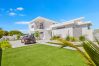 Villa in Grace Bay - The Palmer, Newly Built 3 Bedroom with Guest House, 2 Pools Villa in Grace Bay - The Palmer, Newly Built 3 Bedroom with Guest House, 2 Pools